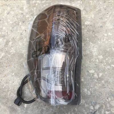 Waterproof Smoke Black Car Tail Light with Red and Yellow LED for 4X4 Ranger